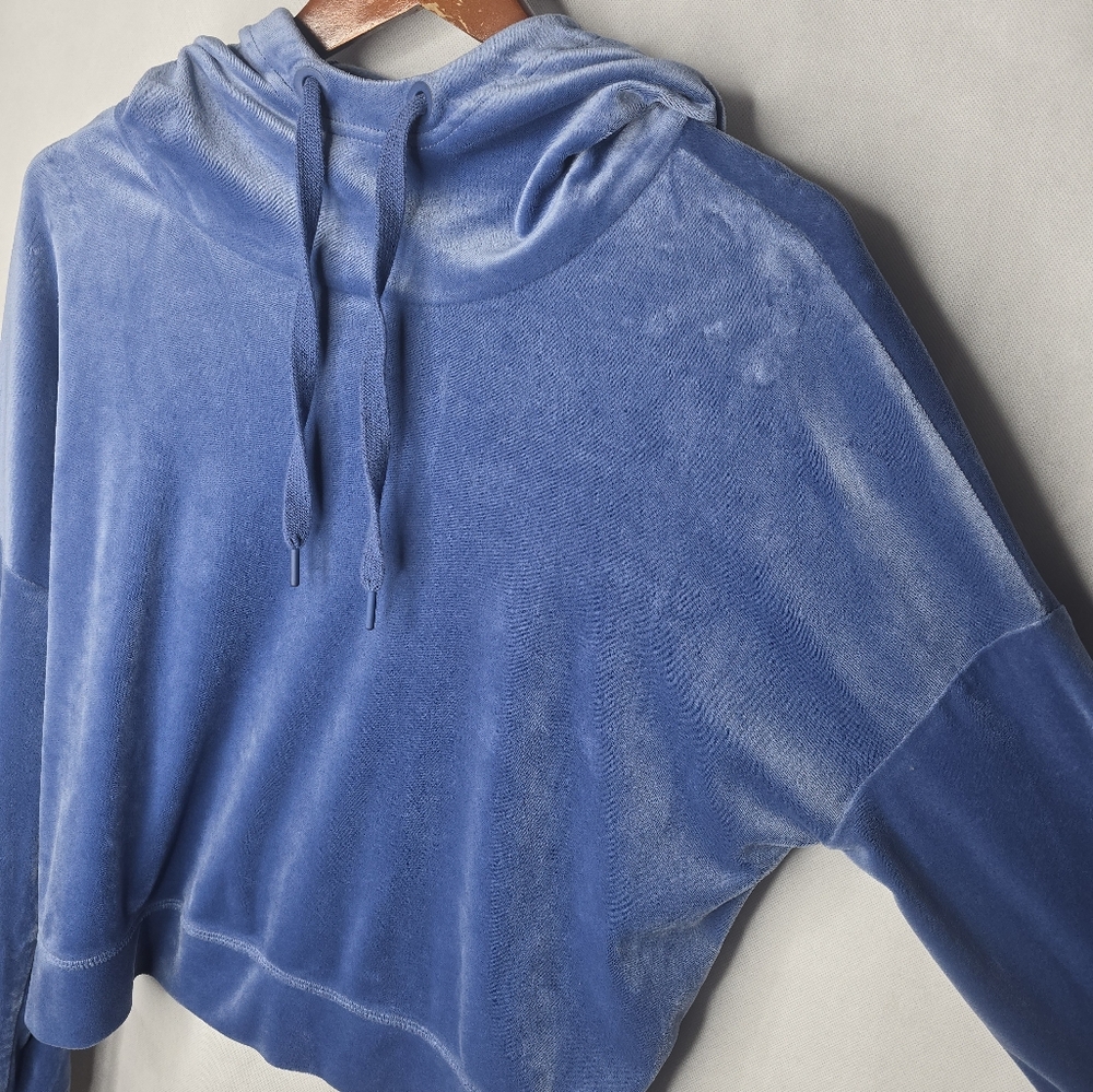 Offline by Aerie Velour Hoodie Blue Cropped Long Sleeve Relaxed Fit Athleisure M - Picture 4 of 12